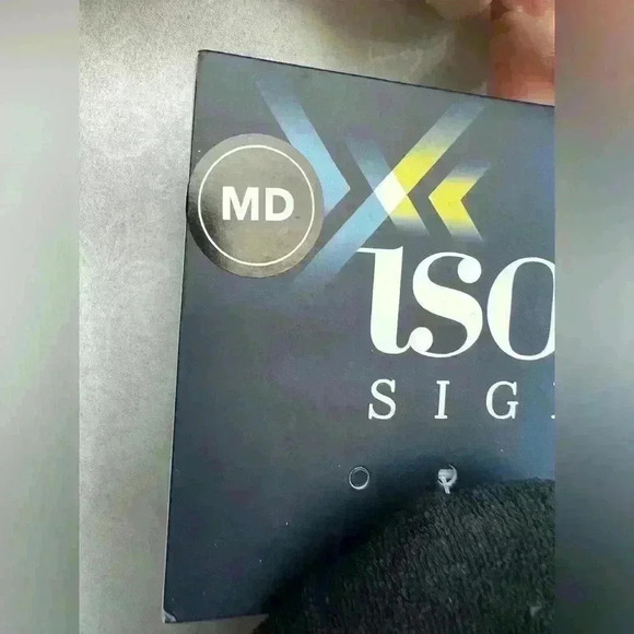 Isotoner Signature Womens Black Slip On Bow Ballet  Slippers Size 6.5-7.5 - Picture 4 of 8